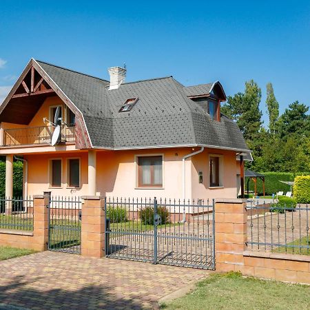 Holiday Home Narcisse By Interhome Balatonszarszo Esterno foto