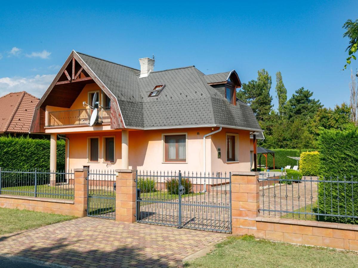 Holiday Home Narcisse By Interhome Balatonszarszo Esterno foto