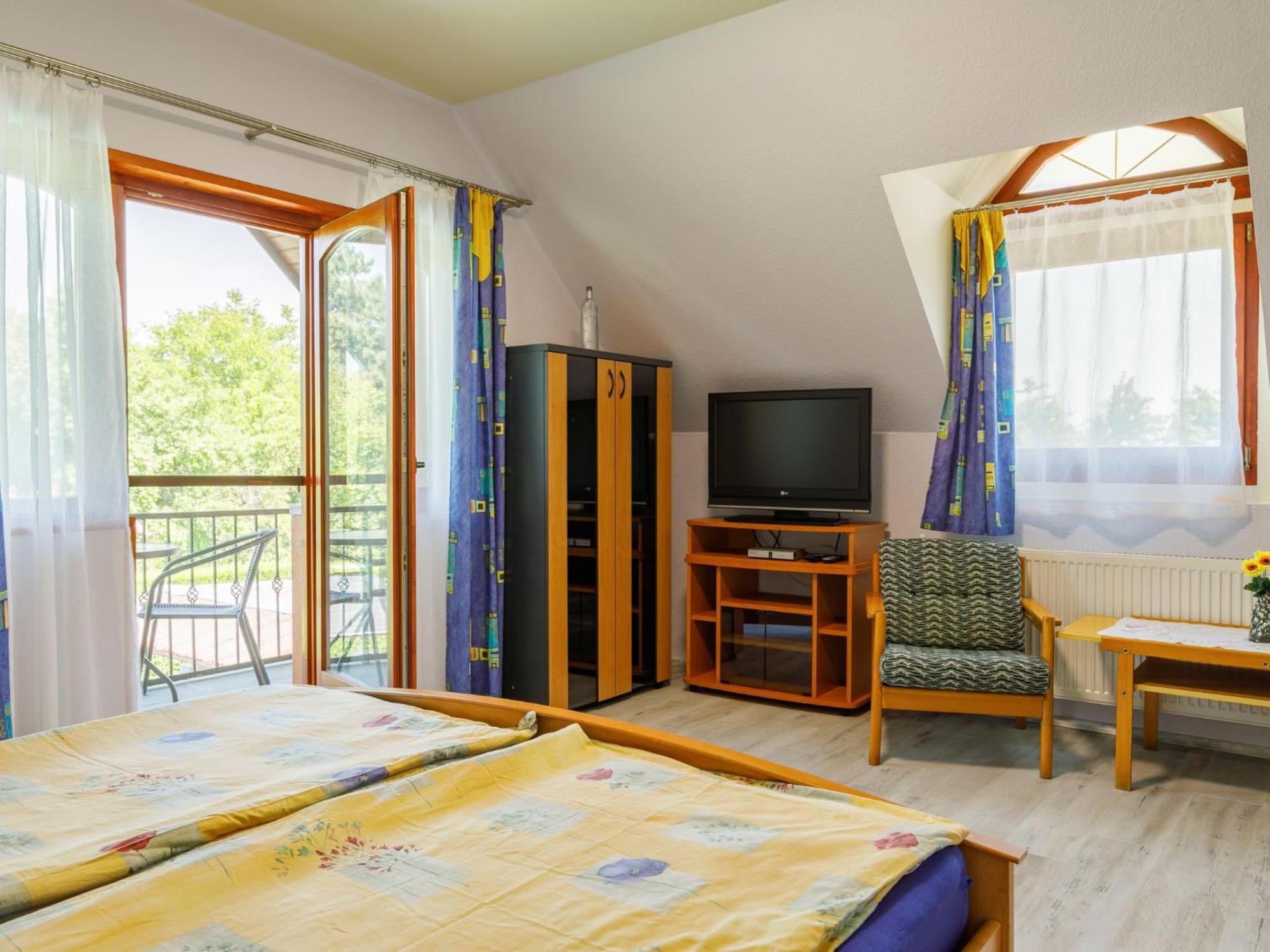 Holiday Home Narcisse By Interhome Balatonszarszo Esterno foto